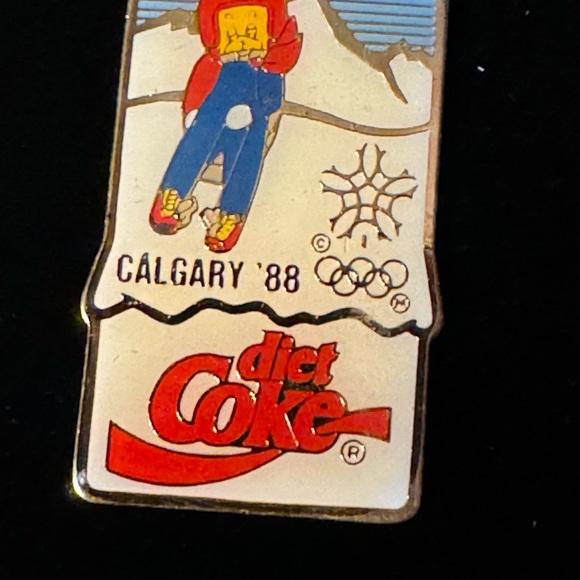 Diet coke Pin set #2 1988 Calgary Winter Olympics 5 pins in case w/ Box #KID 939 - Picture 6 of 9
